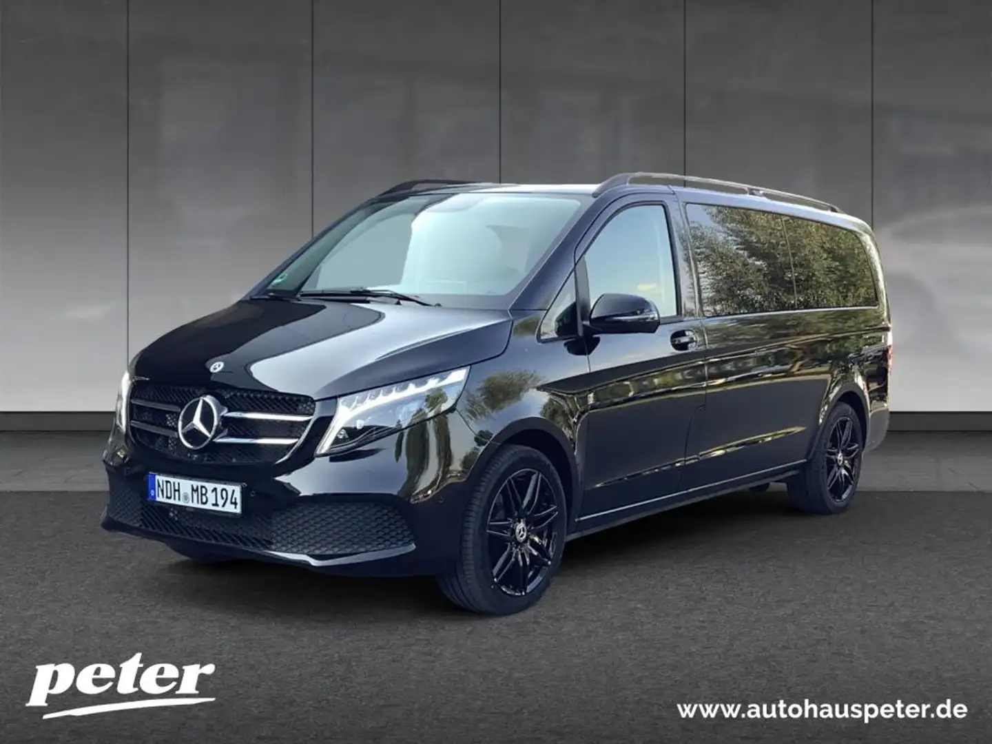 Mercedes-Benz V 300 d extralang 4 Matic AIRMATIC/MBUX Zwart - 2