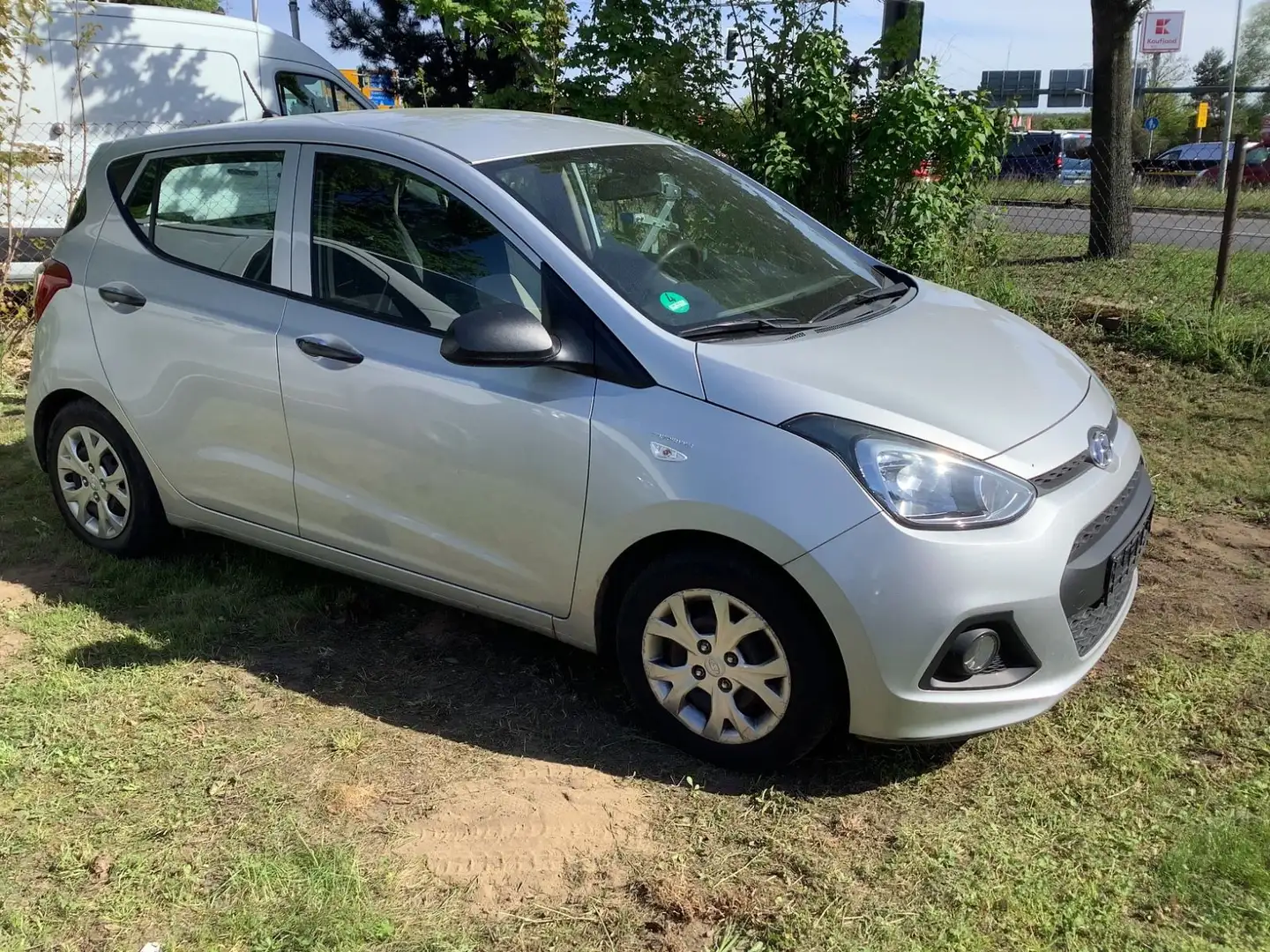 Hyundai i10 Argento - 2
