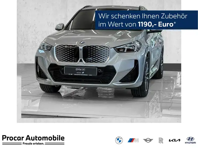 BMW iX1 xDrive30 M Sportpaket * HiFi Lautsprechersystem ha