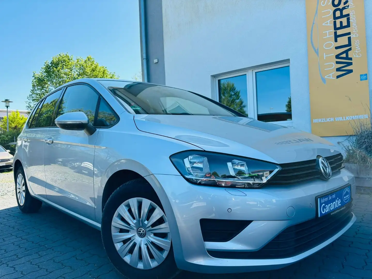 Volkswagen Golf Sportsvan VII 1.2 BM -Autom.-Klima-2.Hand- Silber - 1