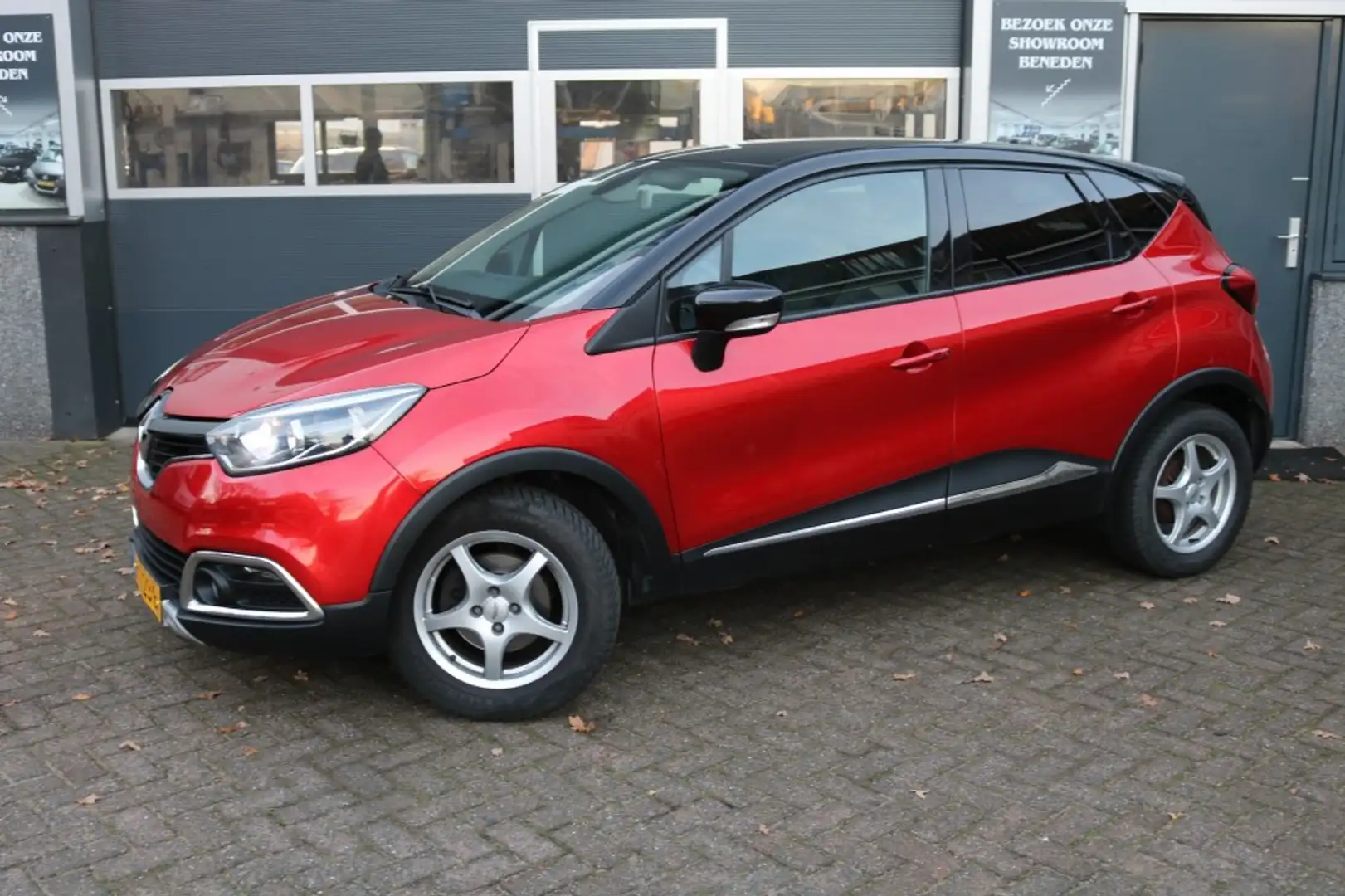 Renault Captur 1.2 TCe Xmod 3e EIG./ DEALERONDERHOUD/NL.AUTO/LEER Rouge - 2