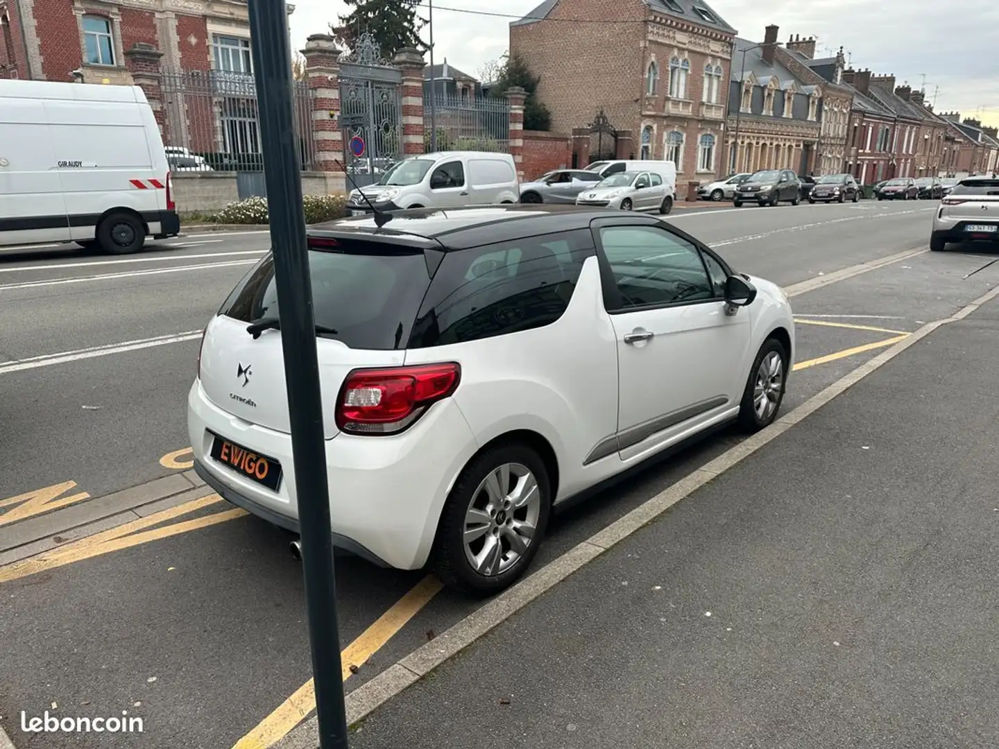 DS Automobiles DS 3 automobiles 1.6 vti 120 sochic Blanc - 2