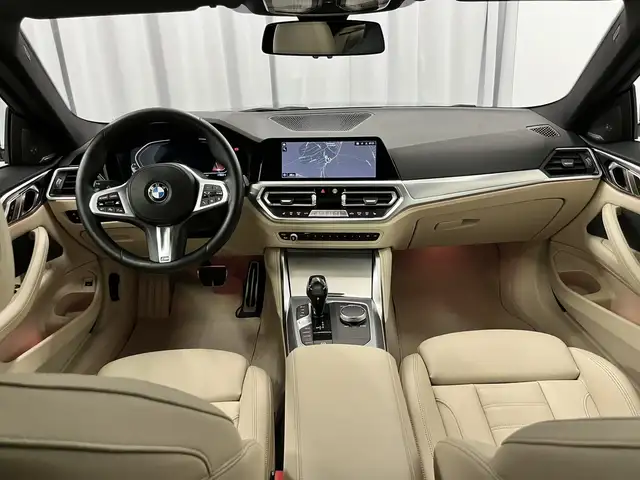 BMW 4 Series view 10