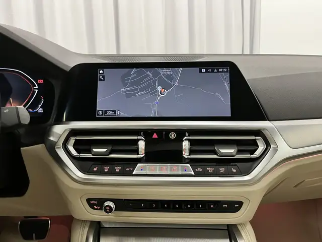 BMW 4 Series view 12