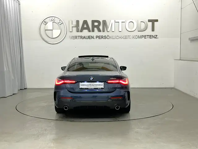 BMW 4 Series view 5