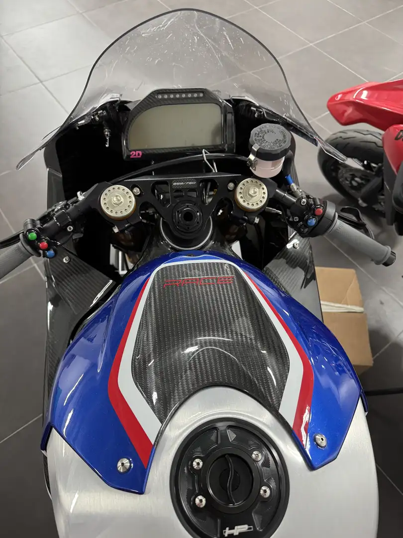 BMW HP4 Racw - 2