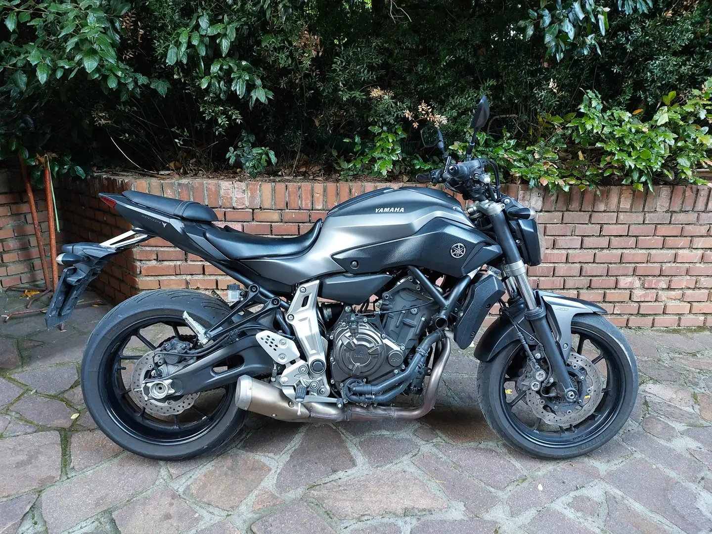 Yamaha MT-07 ABS Szürke - 2