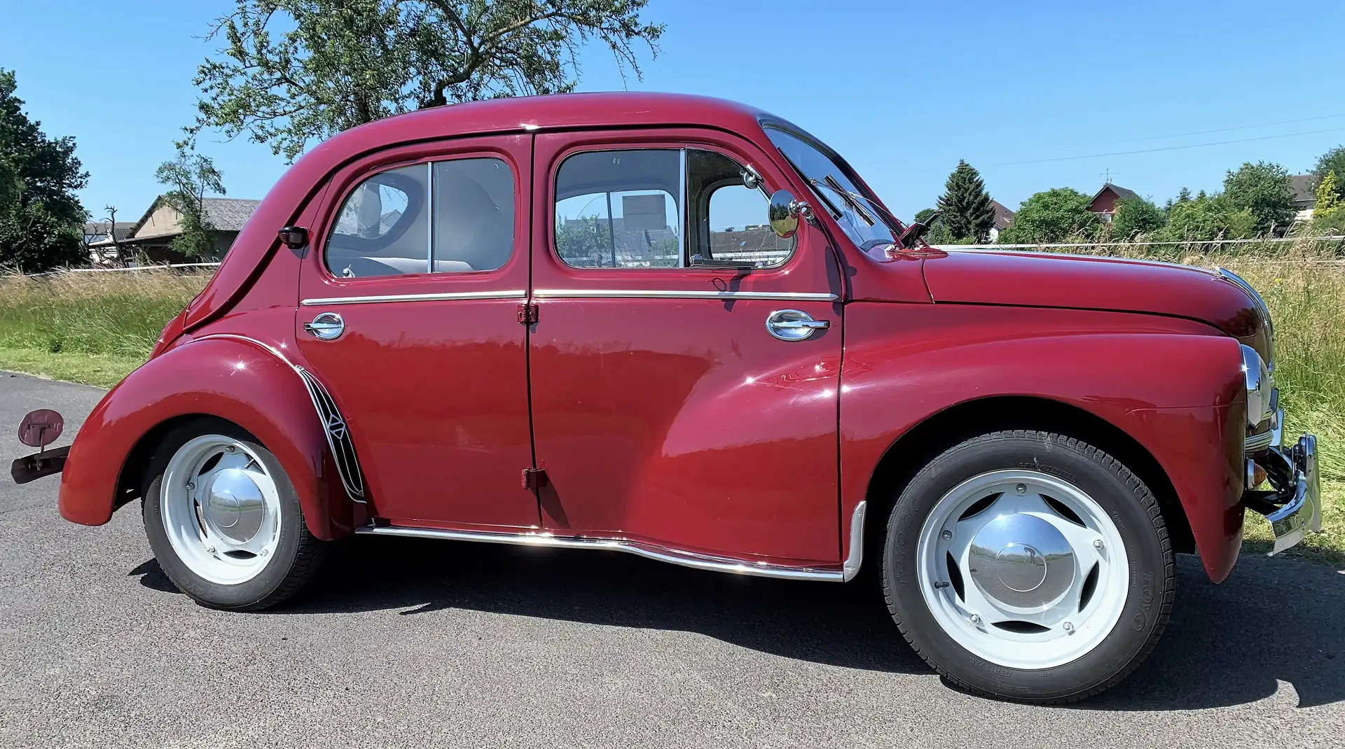 Renault Renault 4 CV Cremeschnittchen Roşu - 2
