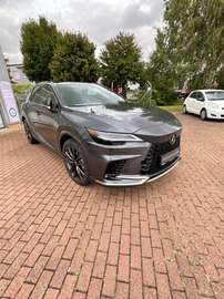 h E-FOUR F SPORT Design