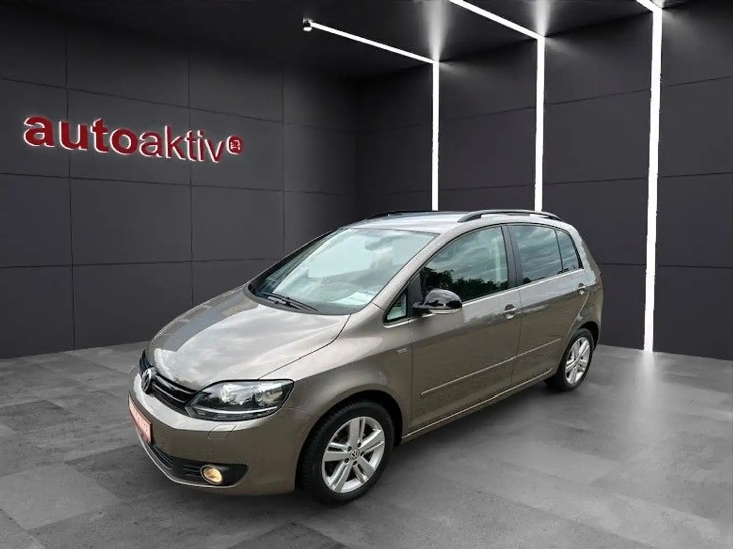 Volkswagen Golf Plus VI Match/Bi-Xenon/Sitzhzg/PDC/Multifun Braun - 2