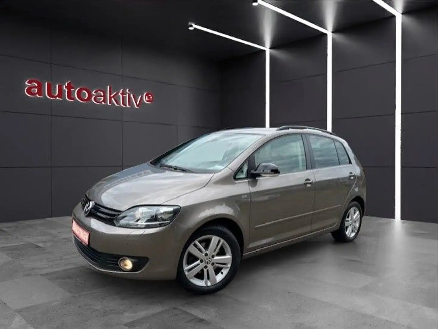 Volkswagen Golf Plus VI Match/Bi-Xenon/Sitzhzg/PDC/Multifun Braun - 1