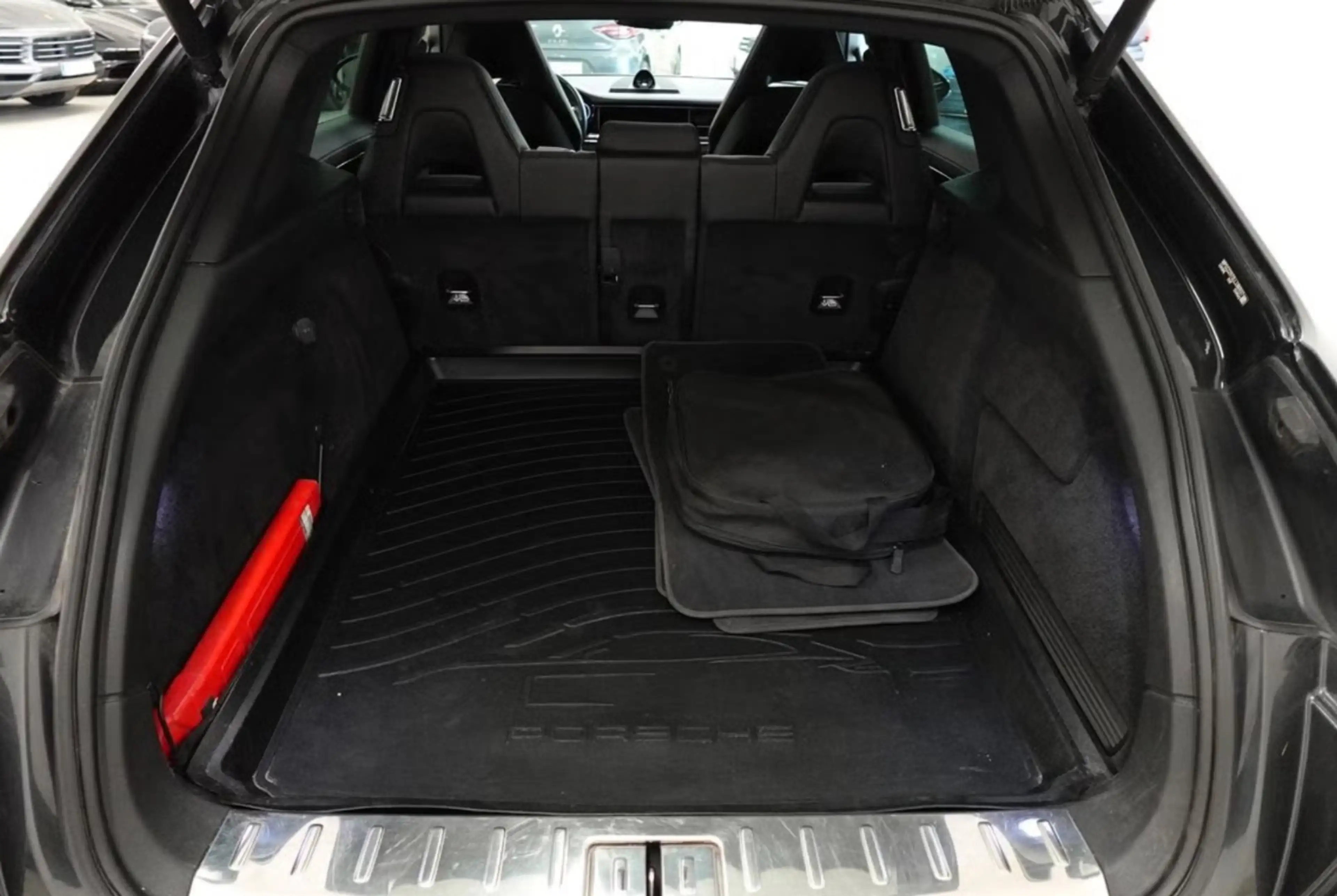 Porsche Panamera Sport Turismo 4 E-Hybrid Edition 10 Jahre *PANO/BO — photo 11