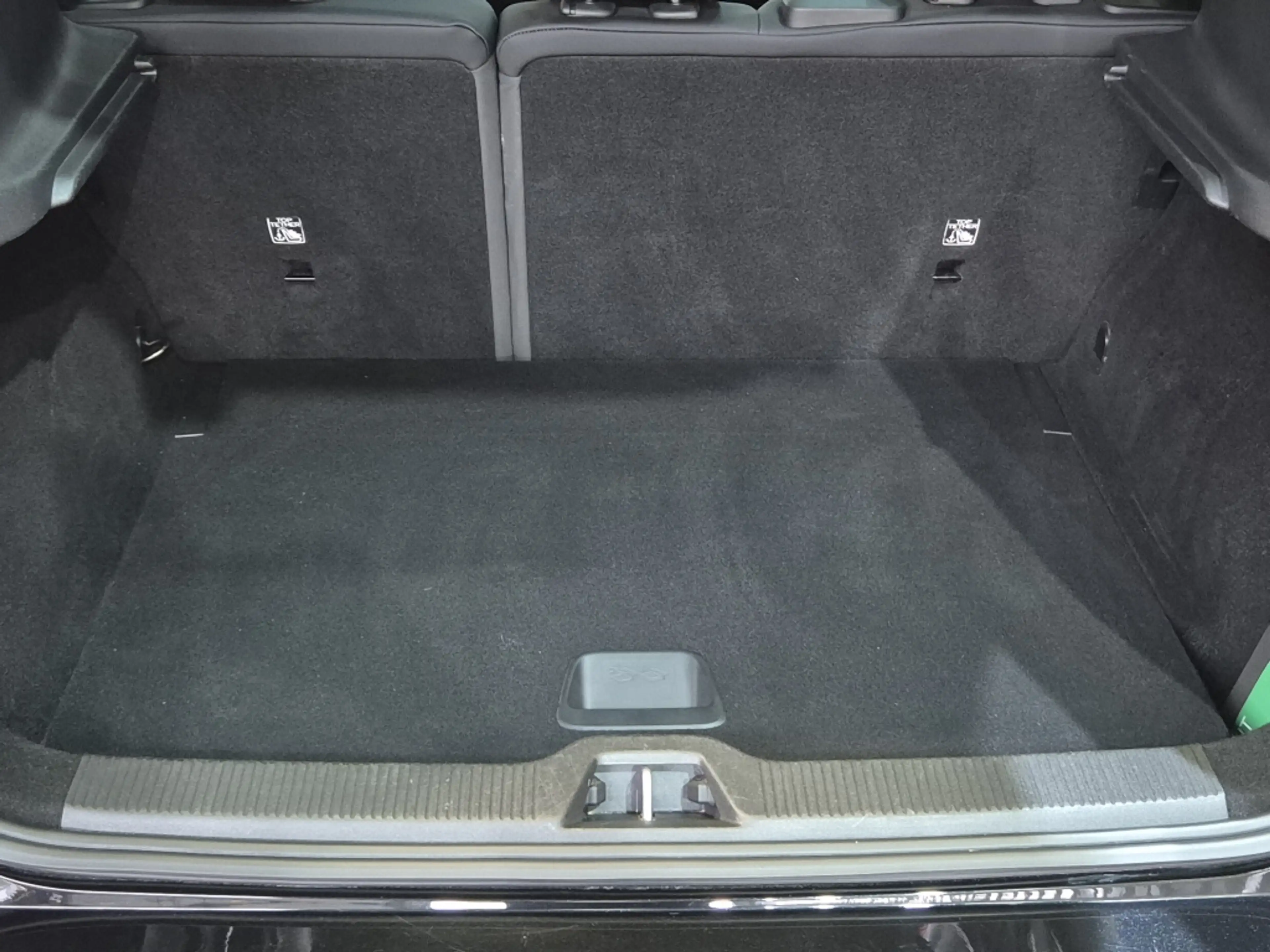 Volvo EX30 Extended Ultra 69kWh/272PK | BLIS | Harman/Kardon — photo 35