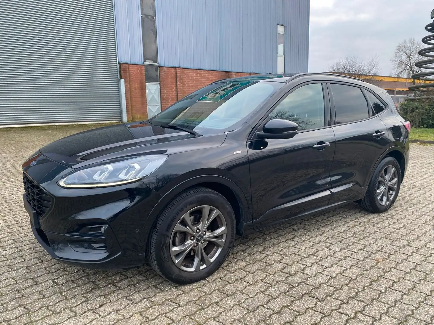 Ford Kuga ST-Line X*Head-Up*Xenon*Navi*AWD*Ahk* Schwarz - 1