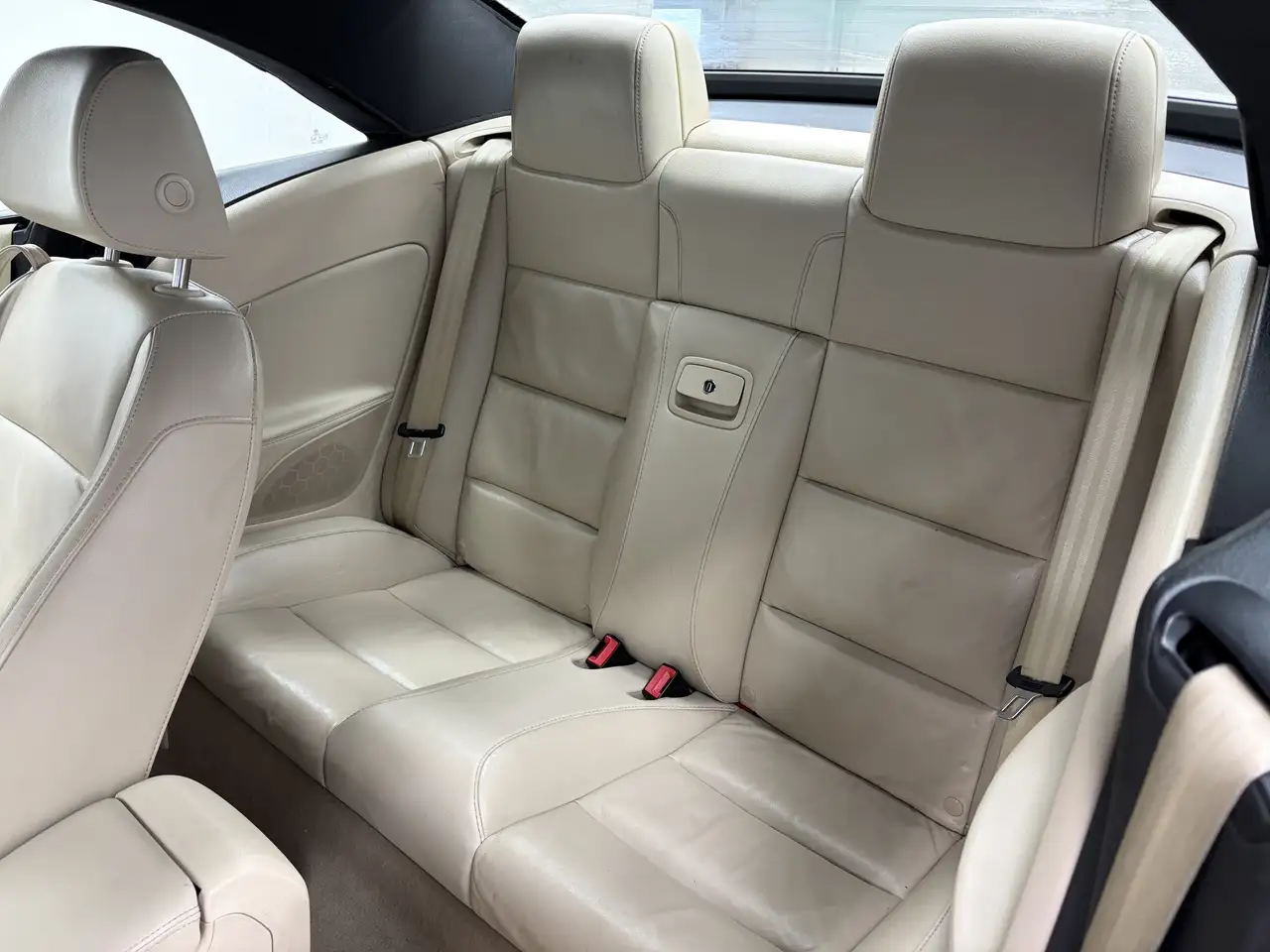 Volkswagen Eos снимка Volkswagen Eos