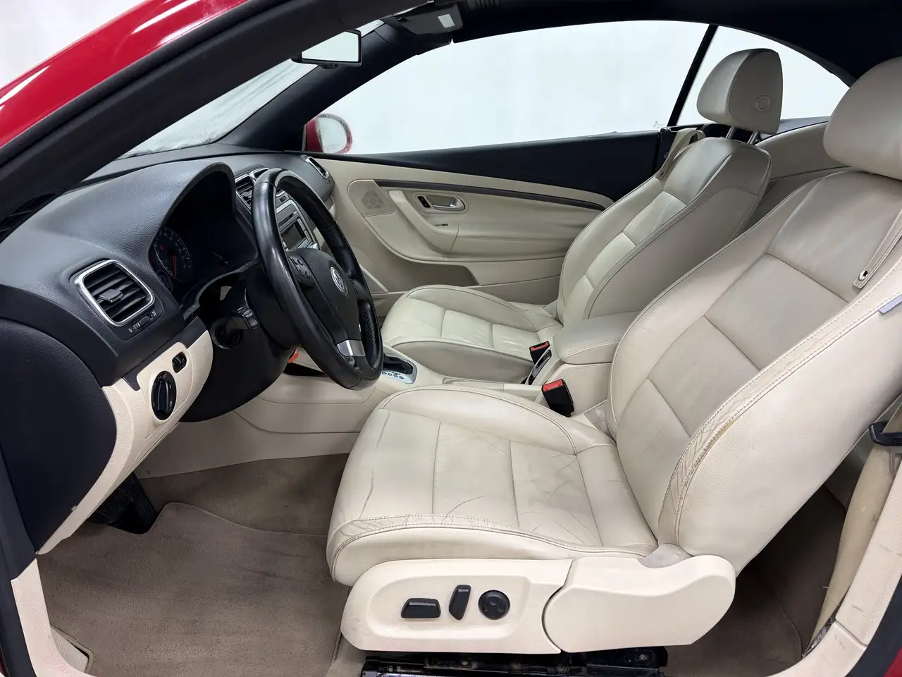 Volkswagen Eos снимка Volkswagen Eos