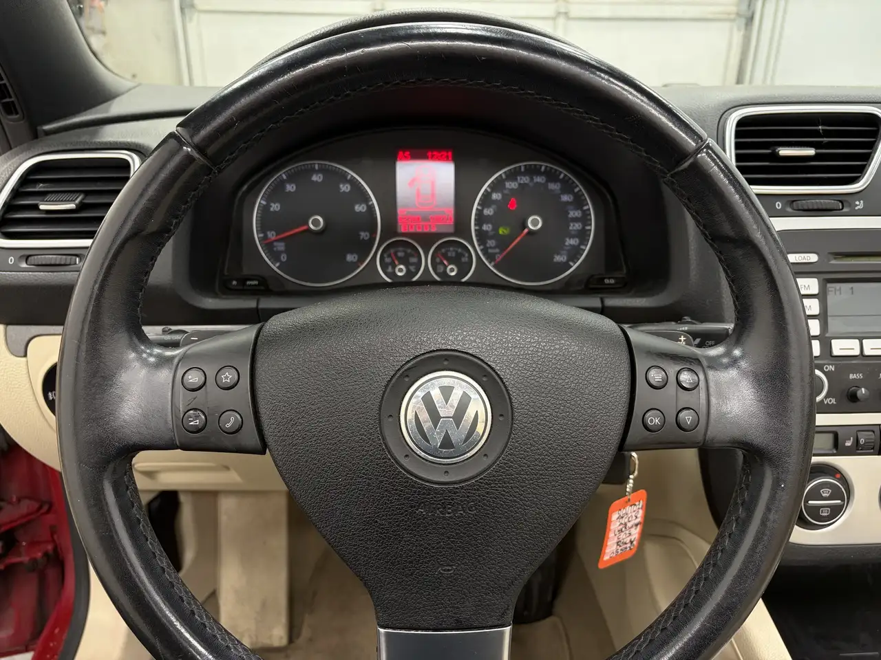 Volkswagen Eos снимка Volkswagen Eos