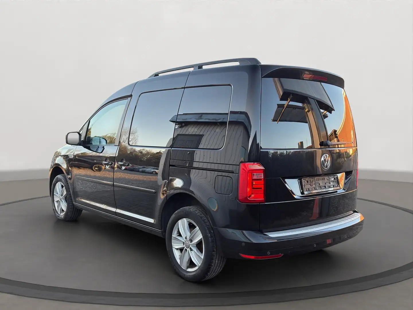 Volkswagen Caddy Comfortline CarPlay PDC Sitzheizung TÜV NEU Schwarz - 2