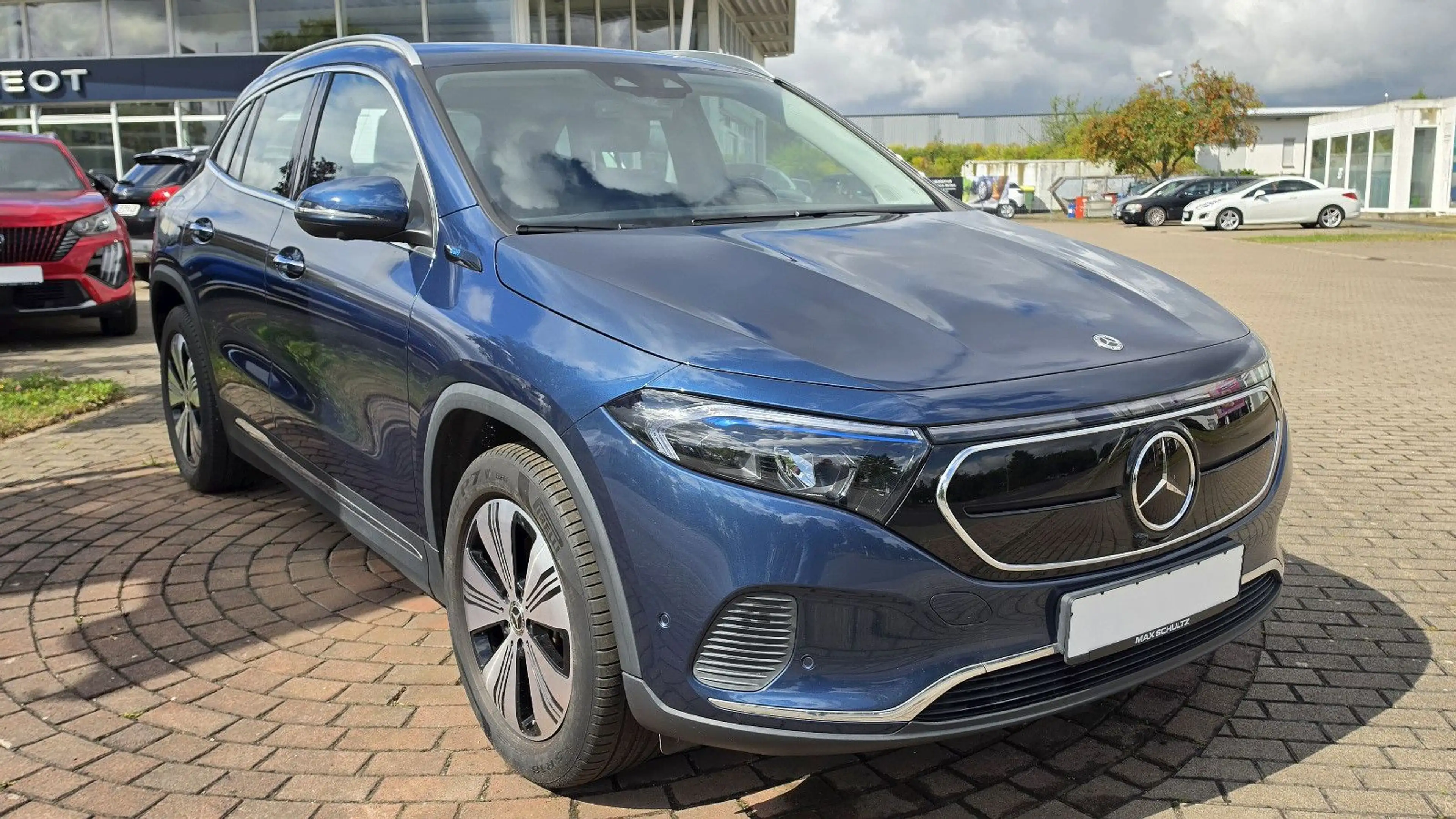 Mercedes-Benz EQA EQA 250+ — photo 3