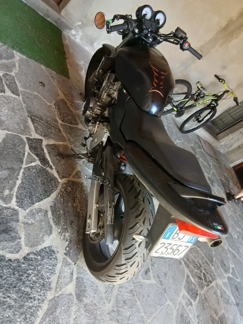 Honda Hornet Nero - 1