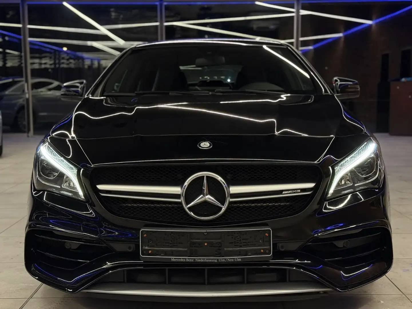 Mercedes-Benz CLA 45 AMG *2.HAND*SCHECKHEFT MB*TOP Noir - 2