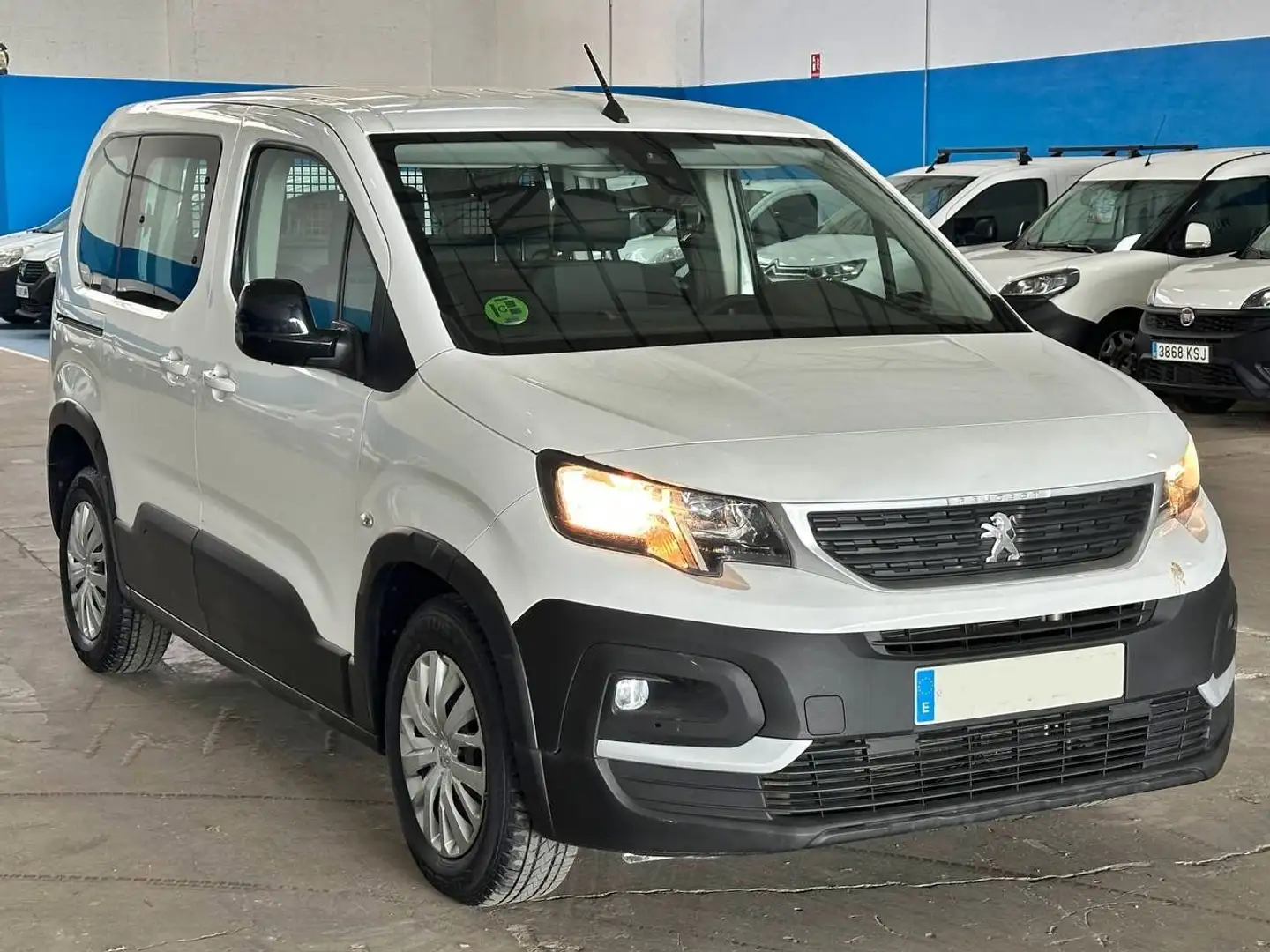Peugeot Rifter Bsnes Standar Blanco - 1