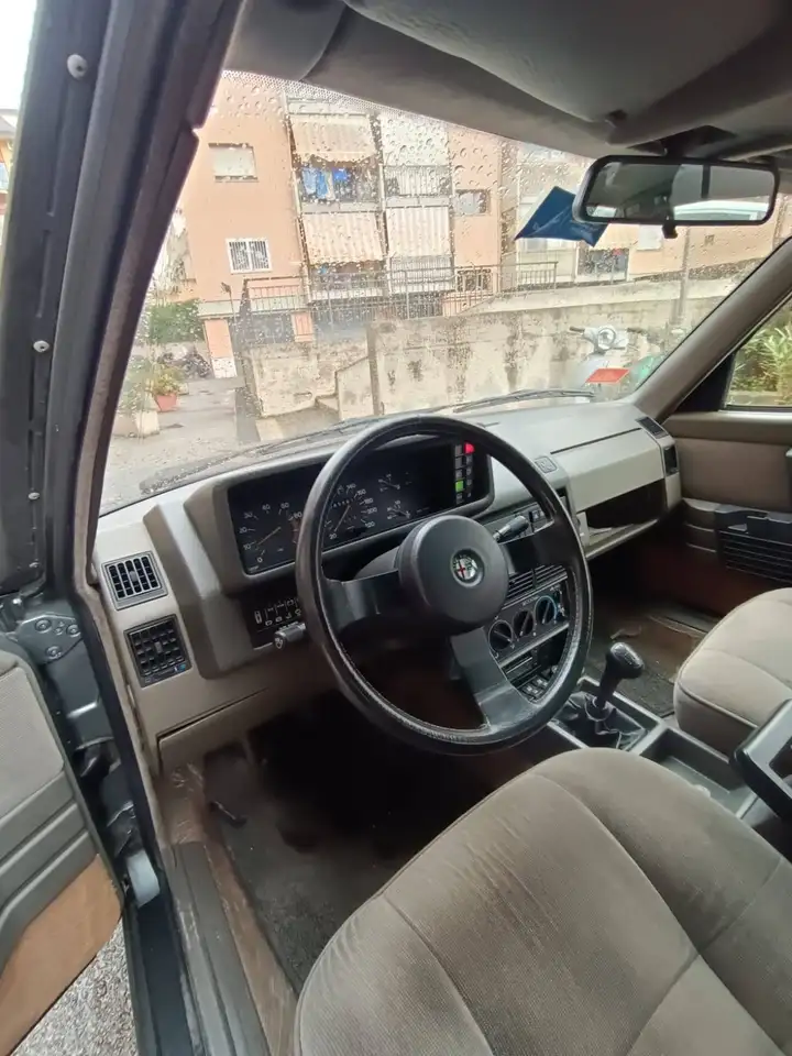 Alfa Romeo 90 Alfa 90 2.0 V6 iniezione, foto 2