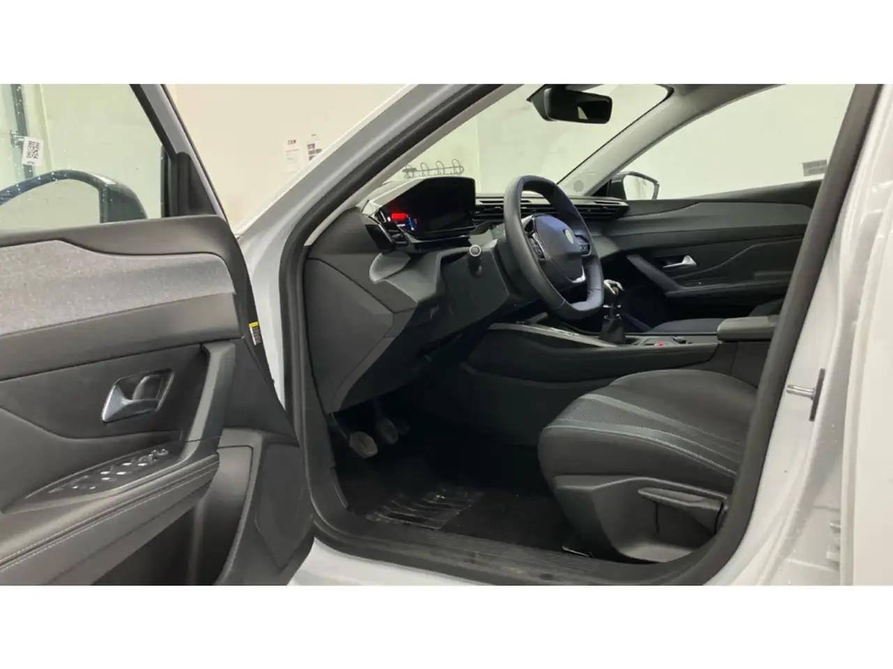 Peugeot 308 Allure Pack 1.2 PureTech Navi Kamera Led 5
