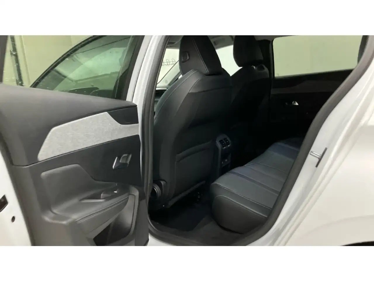 Peugeot 308 Allure Pack 1.2 PureTech Navi Kamera Led 13