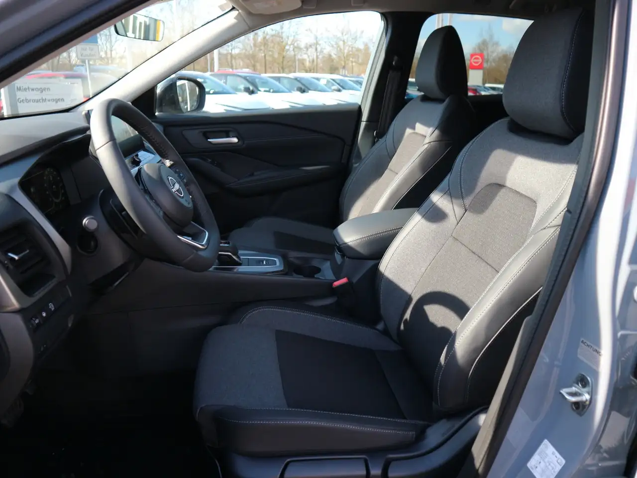 Nissan Qashqai 1.3 DIG-T MHEV Xtronic N-Conn Kam+ACC+LED 10