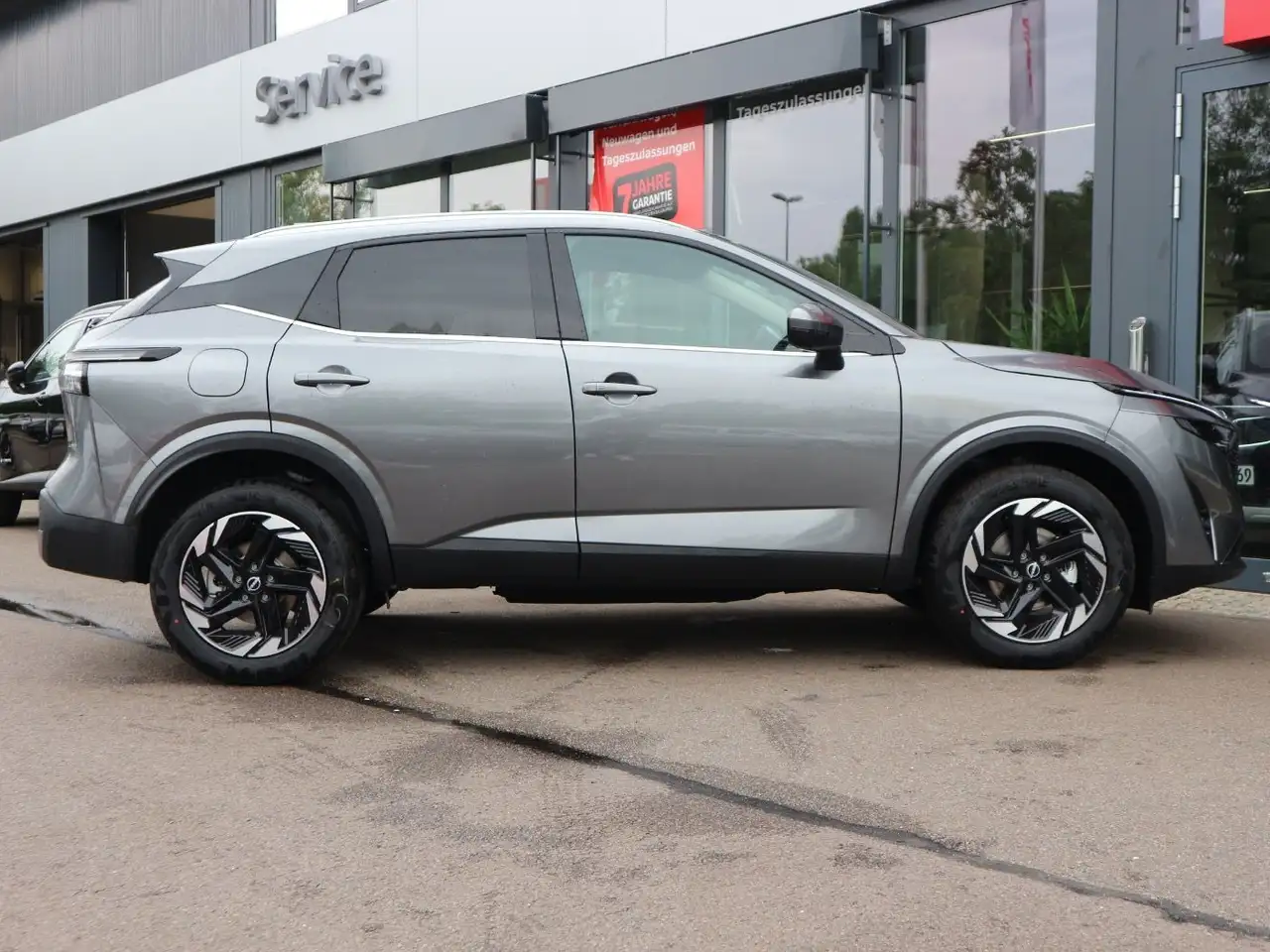 Nissan Qashqai 1.3 DIG-T MHEV Xtronic N-Conn Kam+ACC+LED 8