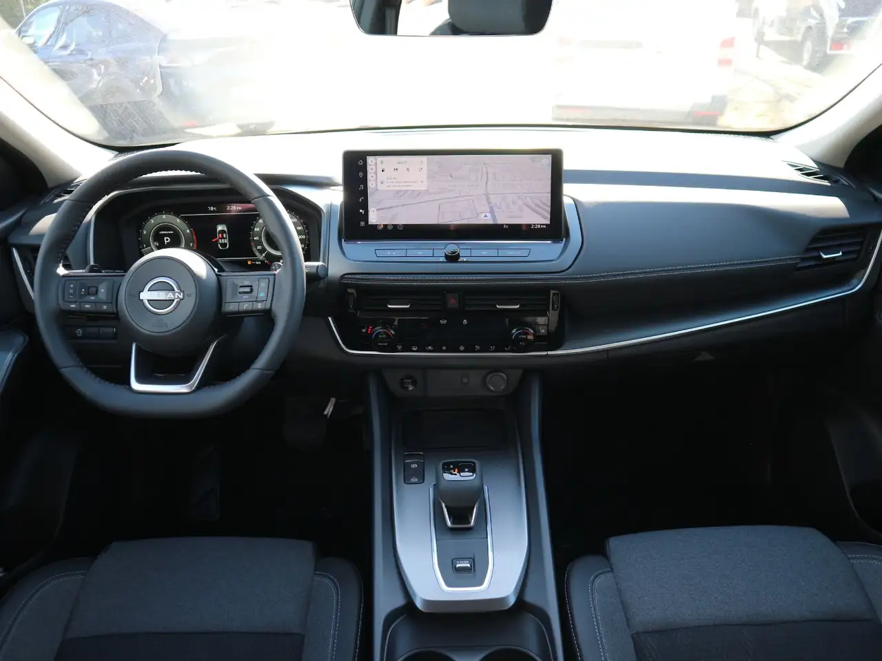 Nissan Qashqai 1.3 DIG-T MHEV Xtronic N-Conn Kam+ACC+LED 21