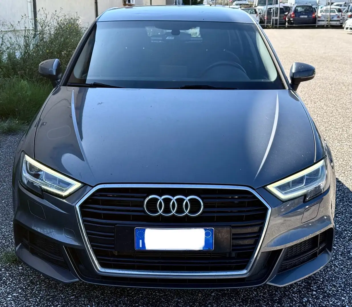Audi A3 SPB 30 TDI Admired Gris - 2