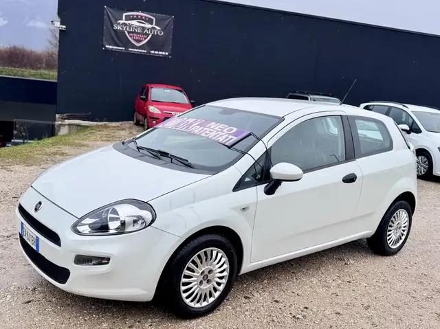 Fiat Punto Natural Power 1.4 77cv - neopatentati