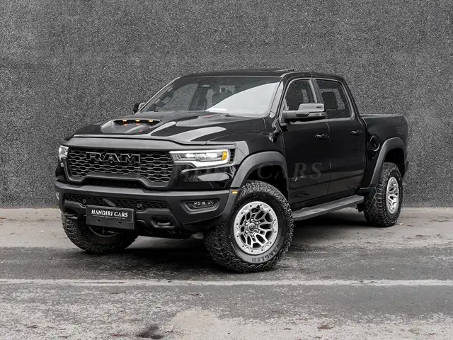 Dodge RAM 2025 RHO € 86400 +A6H RHO LEVEL 1 EQUIPMENT GROUP +ANT BED UTILITY GROUP +CU2 RED INTERIOR ACCENTS