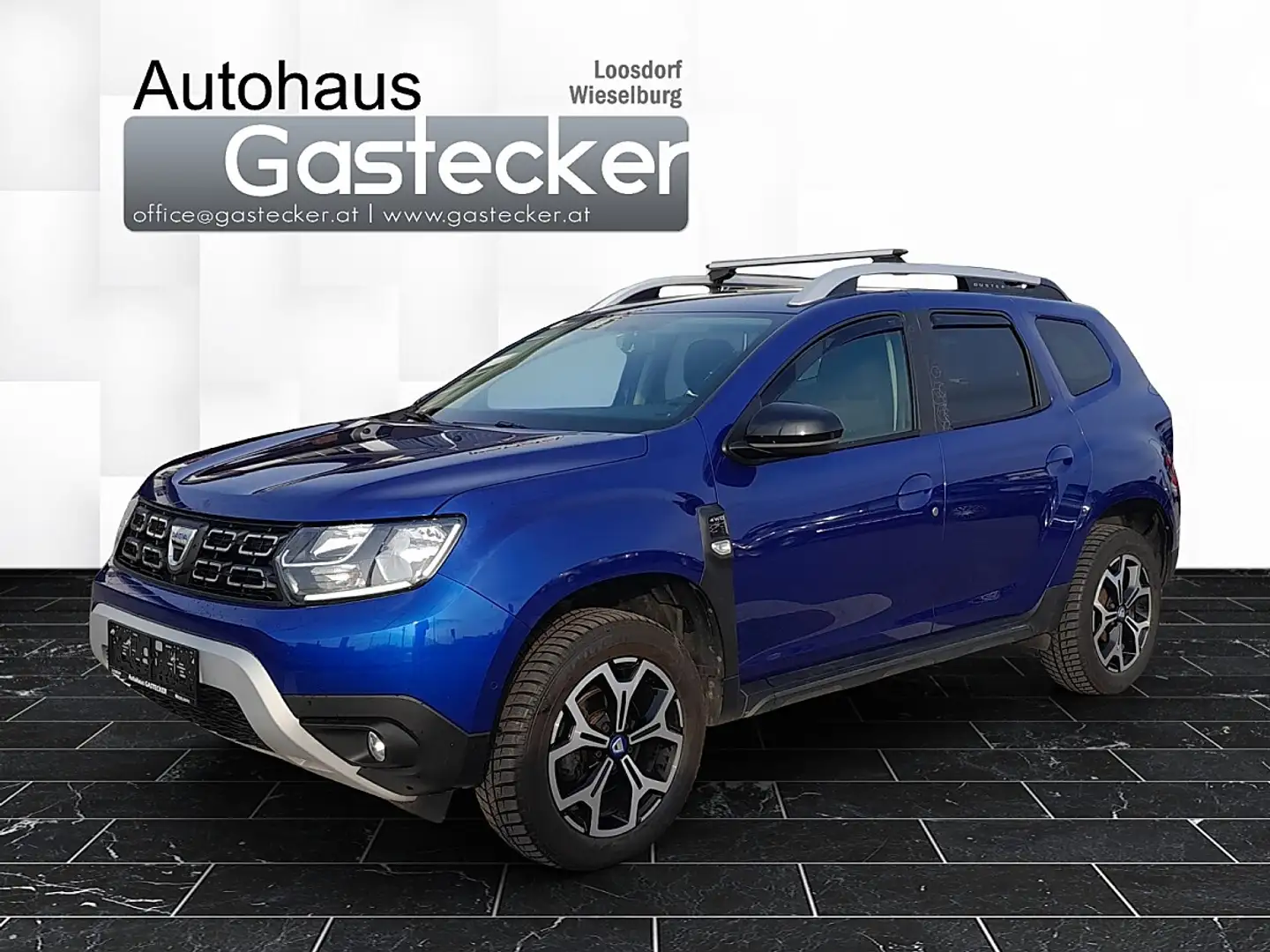 Dacia Duster dCi 115 4WD Celebration Blau - 1