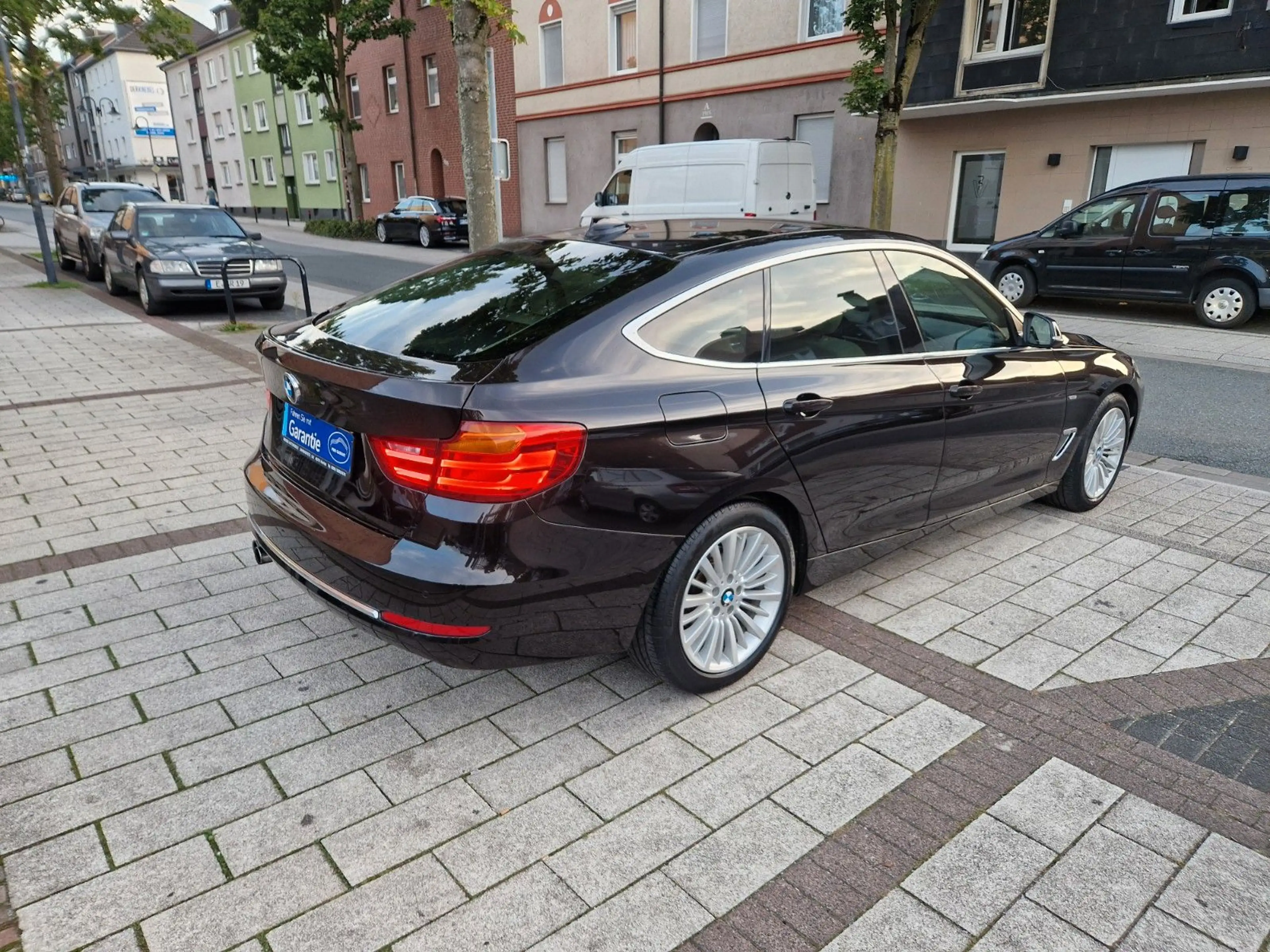 BMW 328 i Gran Turismo*Xenon*Navi*Cam*Leder*Head-Up* — photo 5