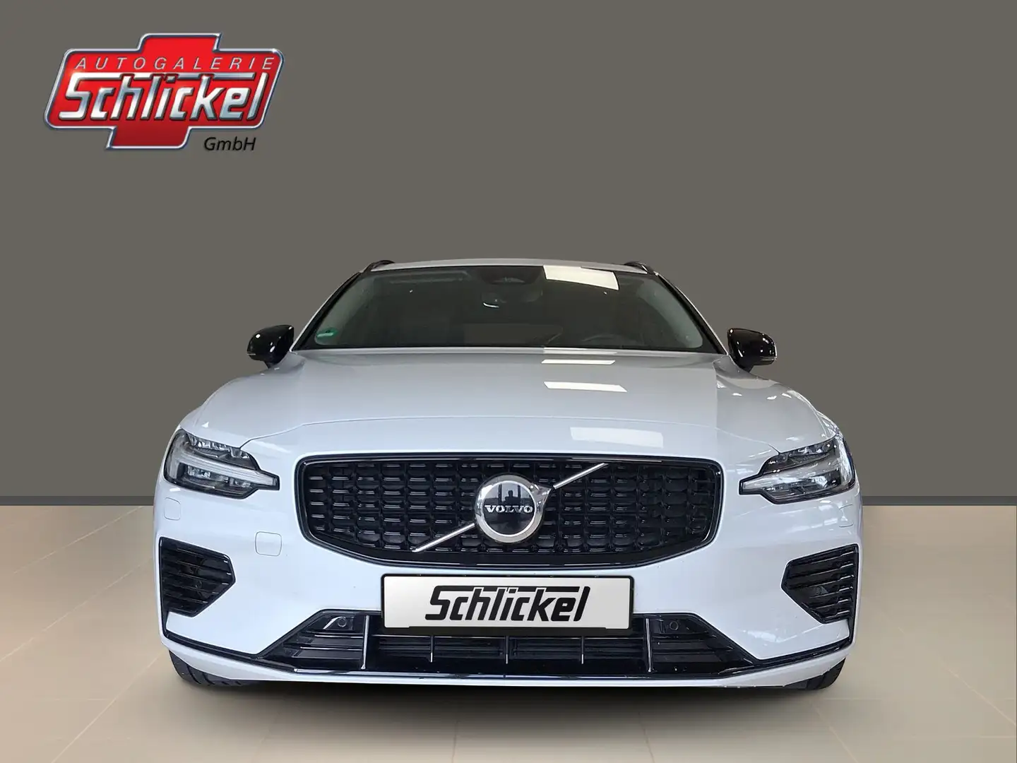 Volvo V60 T6 Plus Dark Recharge Plug-In Hybrid AWD ACC Weiß - 2