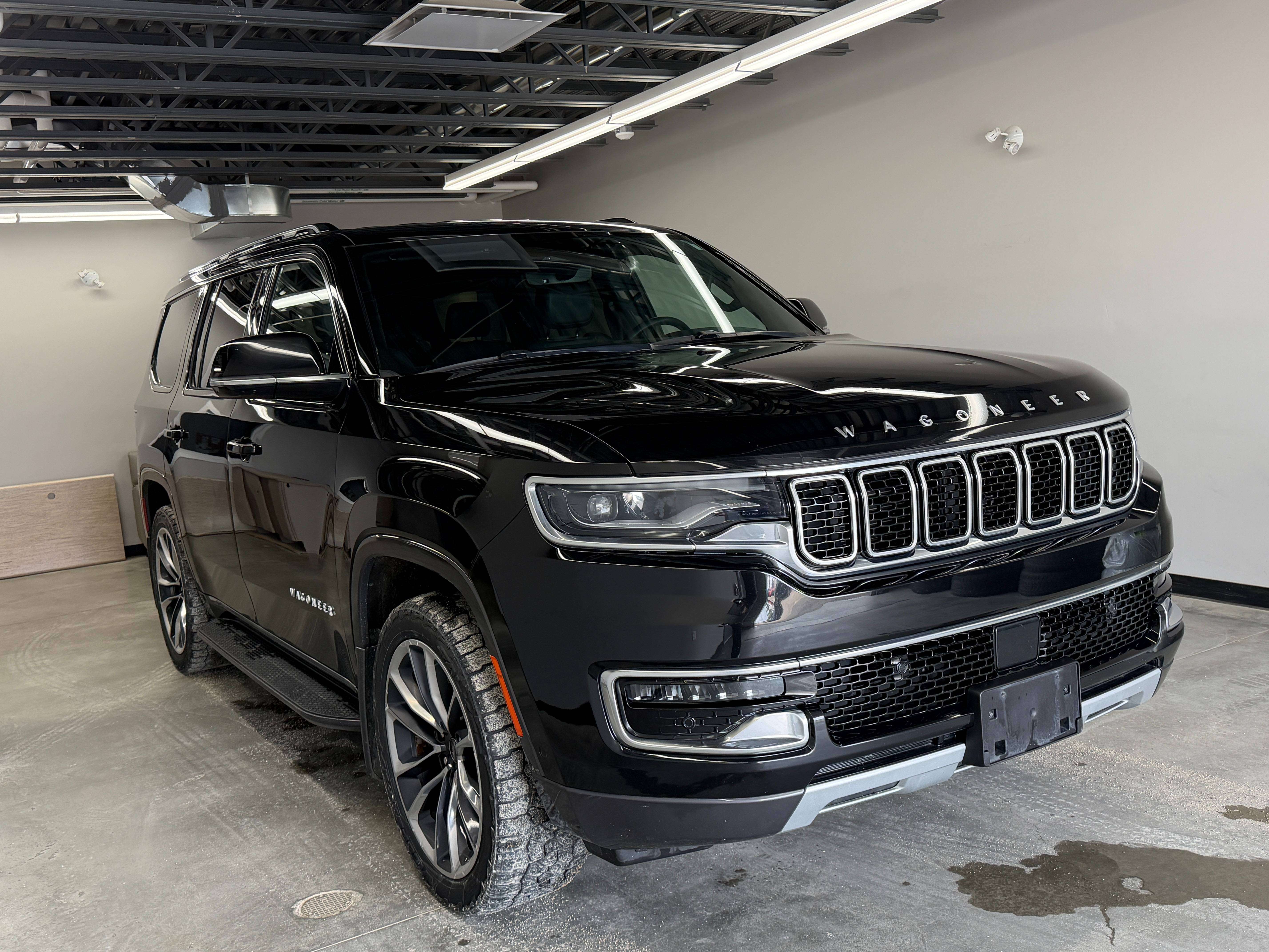 2022 Jeep Wagoneer 4WD