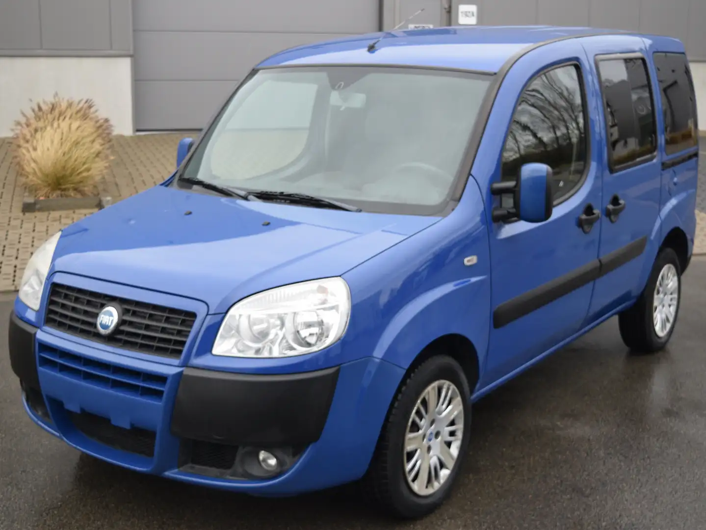 Fiat Doblo 1.4i Bleu - 1