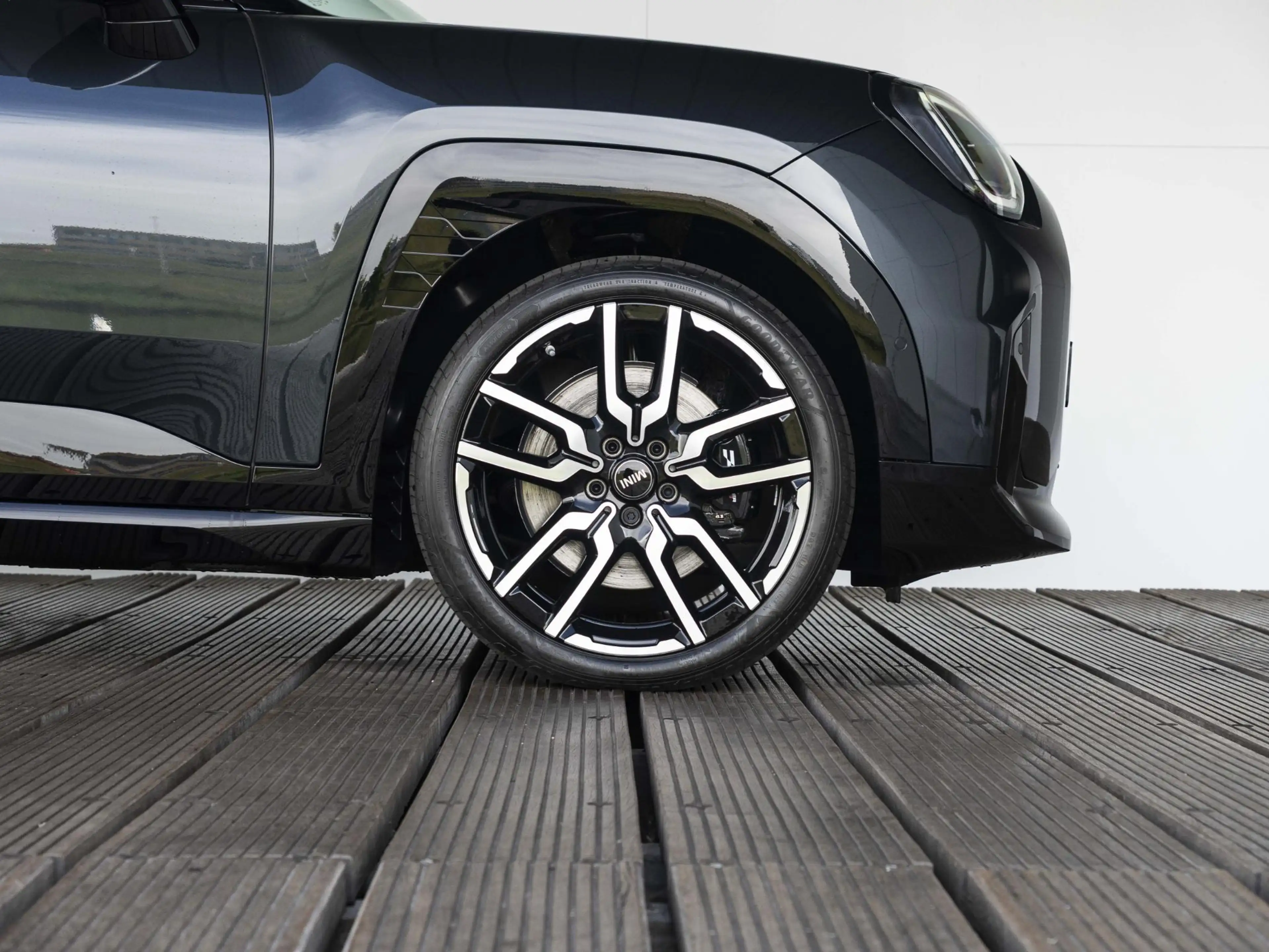 MINI Aceman E John Cooper Works L-pakket | Glazen panoramadak — photo 8