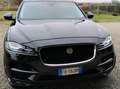 Jaguar F-Pace F-Pace 2015 3.0d tdV6 Prestige awd 300cv auto my18 Nero - thumbnail 2