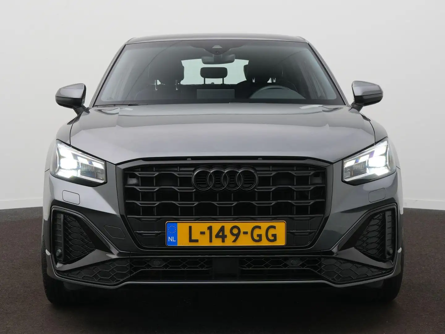 Audi Q2 35 TFSI S Edition S-Line | Virtual | Climate | Sto Grigio - 2