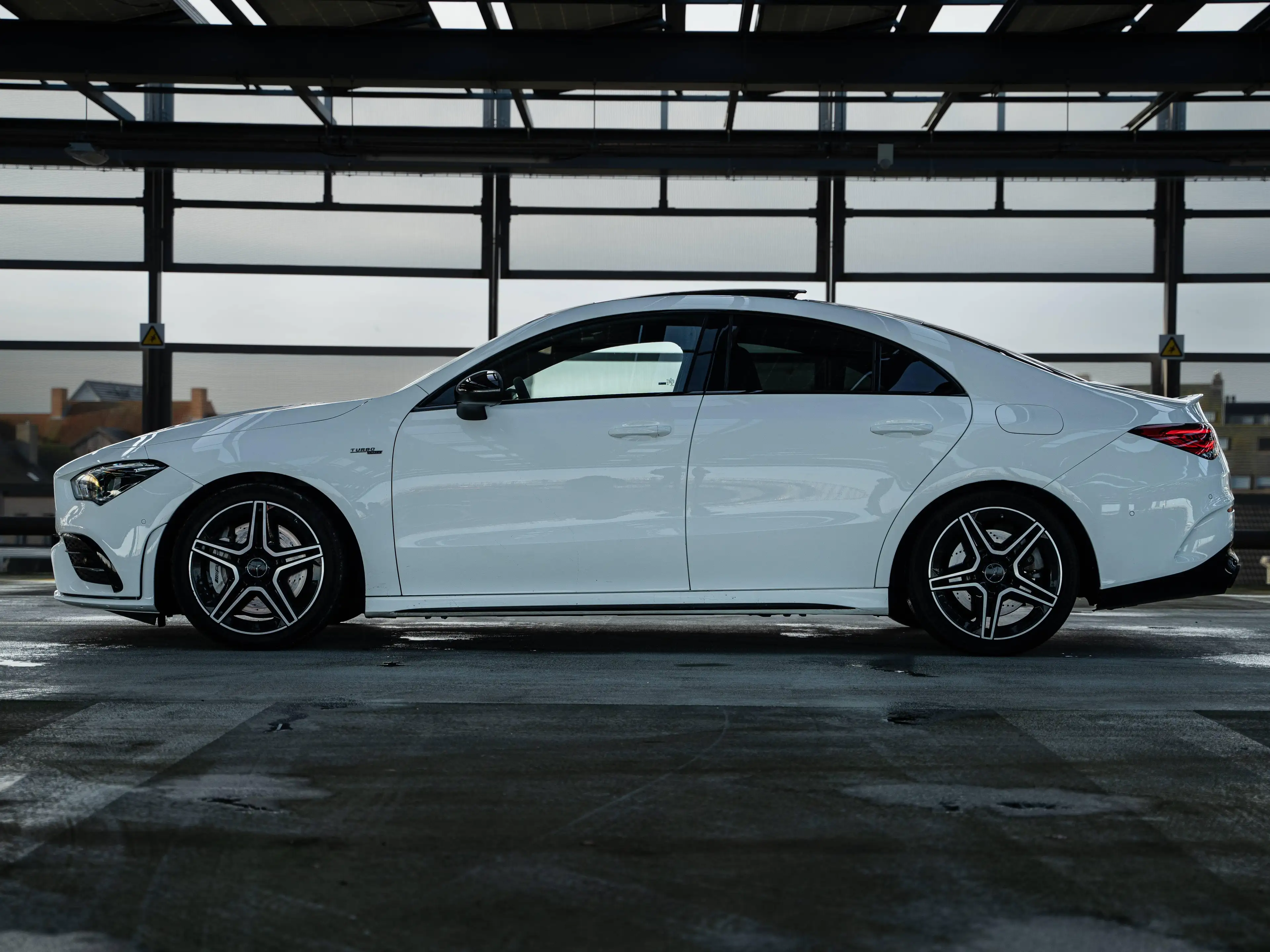 Mercedes-Benz CLA 35 AMG CLA 35 4-Matic — photo 12