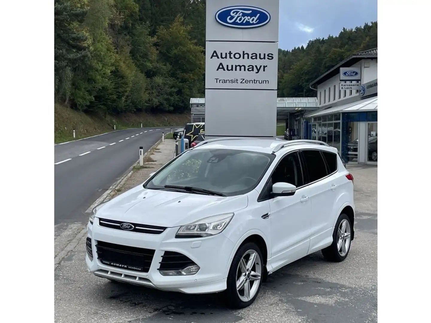 Ford Kuga 2,0 TDCi Titanium S 4x4 *Vermittlungsverkauf* Weiß - 1