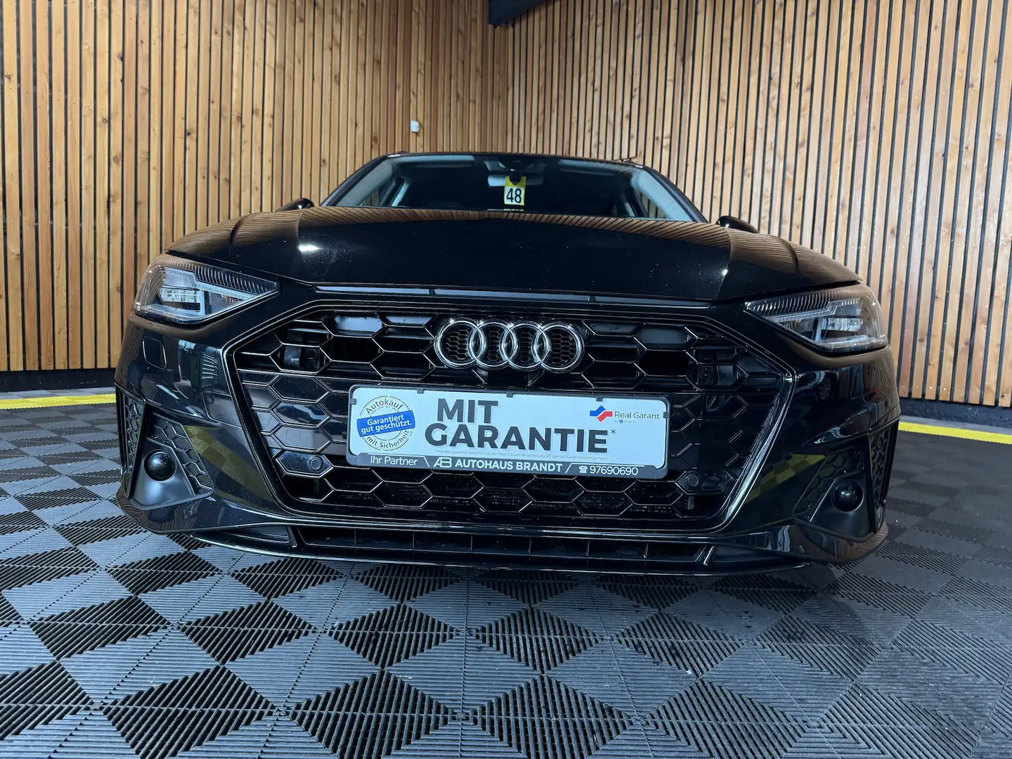 Audi A4 Avant S Line TDI Aut. *Navi+*ACC*Kam*LED*Keyl Noir - 2