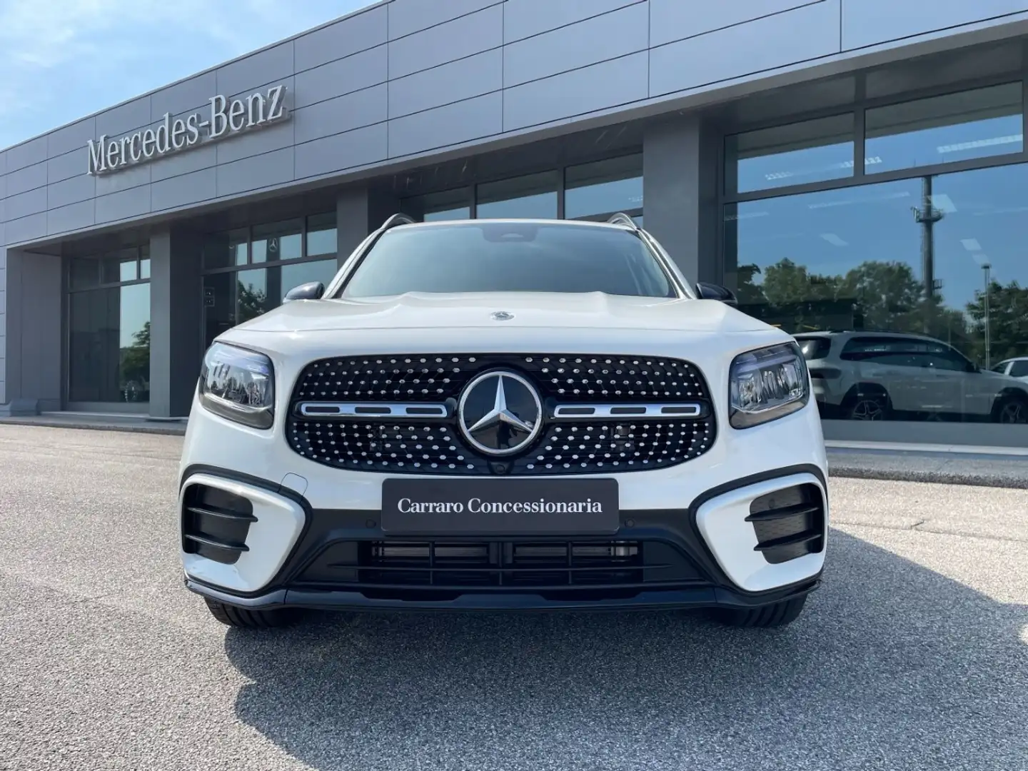 Mercedes-Benz GLB 180 d Bianco - 2