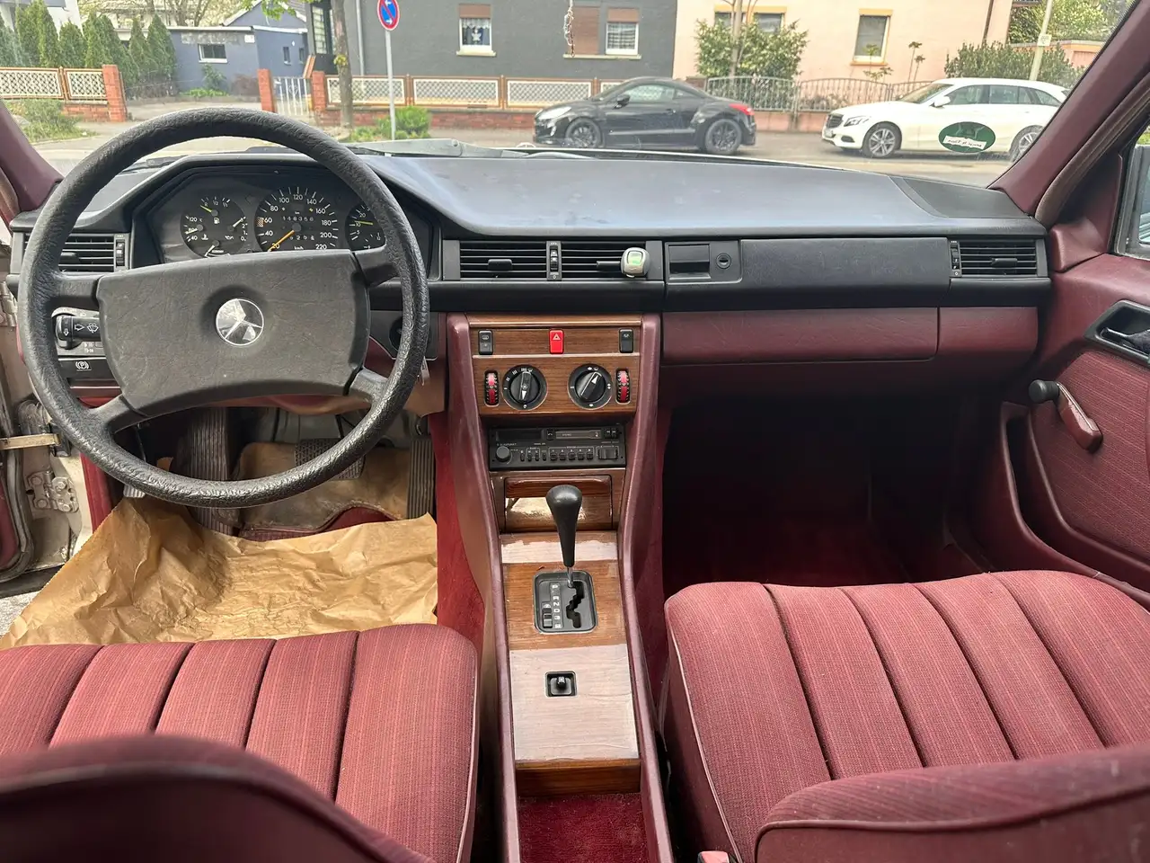 Mercedes-Benz E 230, foto 10
