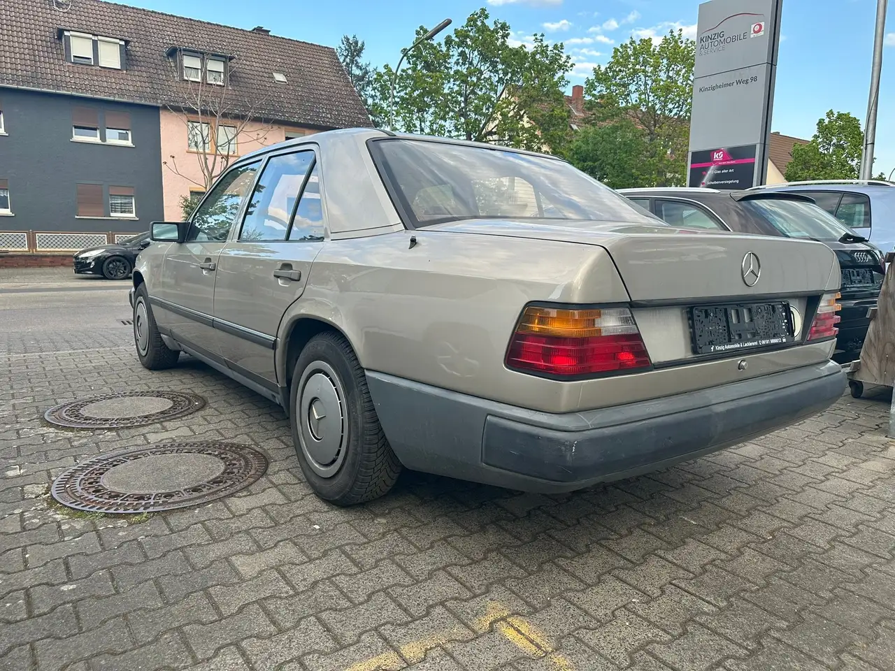 Mercedes-Benz E 230, foto 8