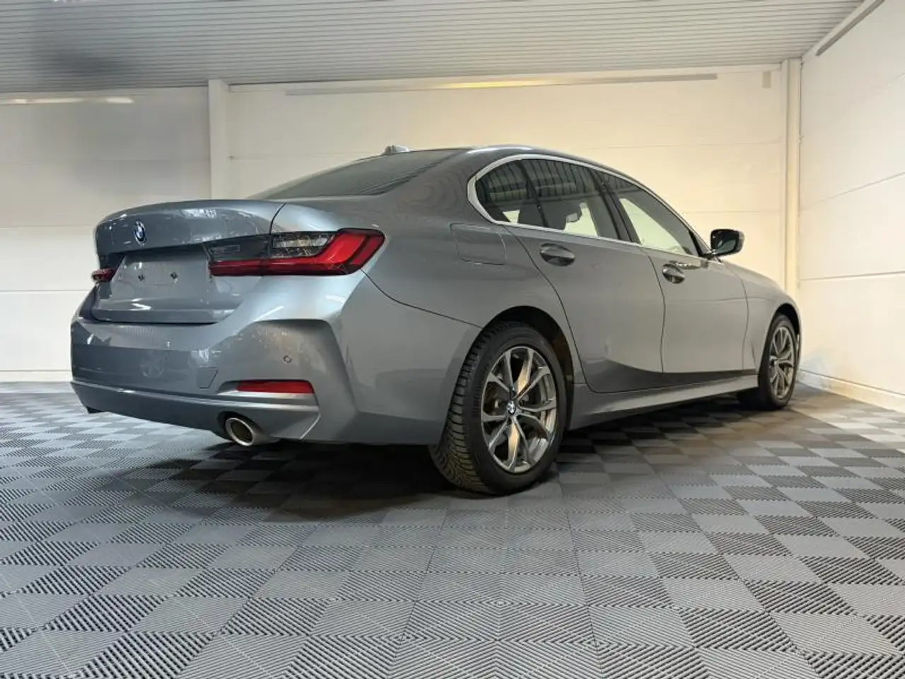 BMW 316 122cv dA MHEV Automatique Carplay*NAVI*CLIM*CAPTEU, миниатюра 4